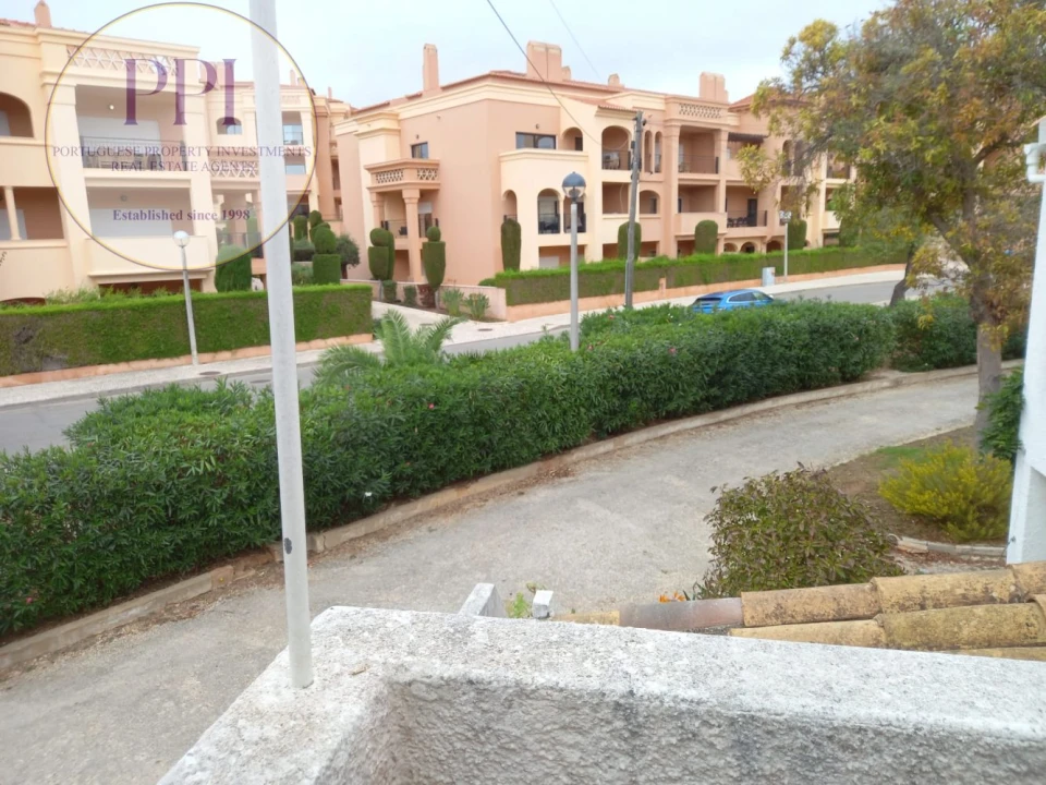 Moradia T2 para Arrendamento em Luz Foto 22