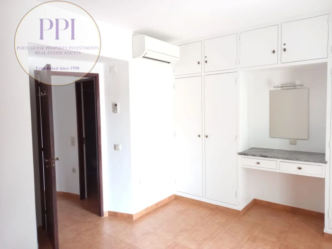 Moradia T2 para Arrendamento em Luz Foto 8