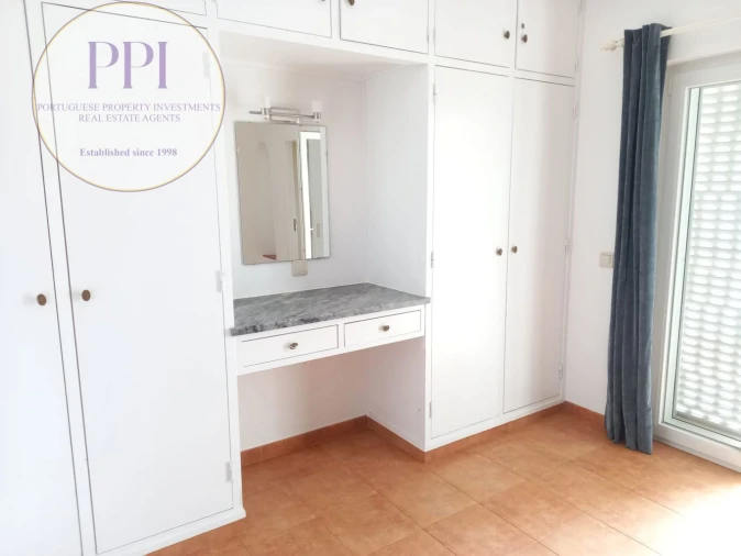 Moradia T2 para Arrendamento em Luz Foto 5