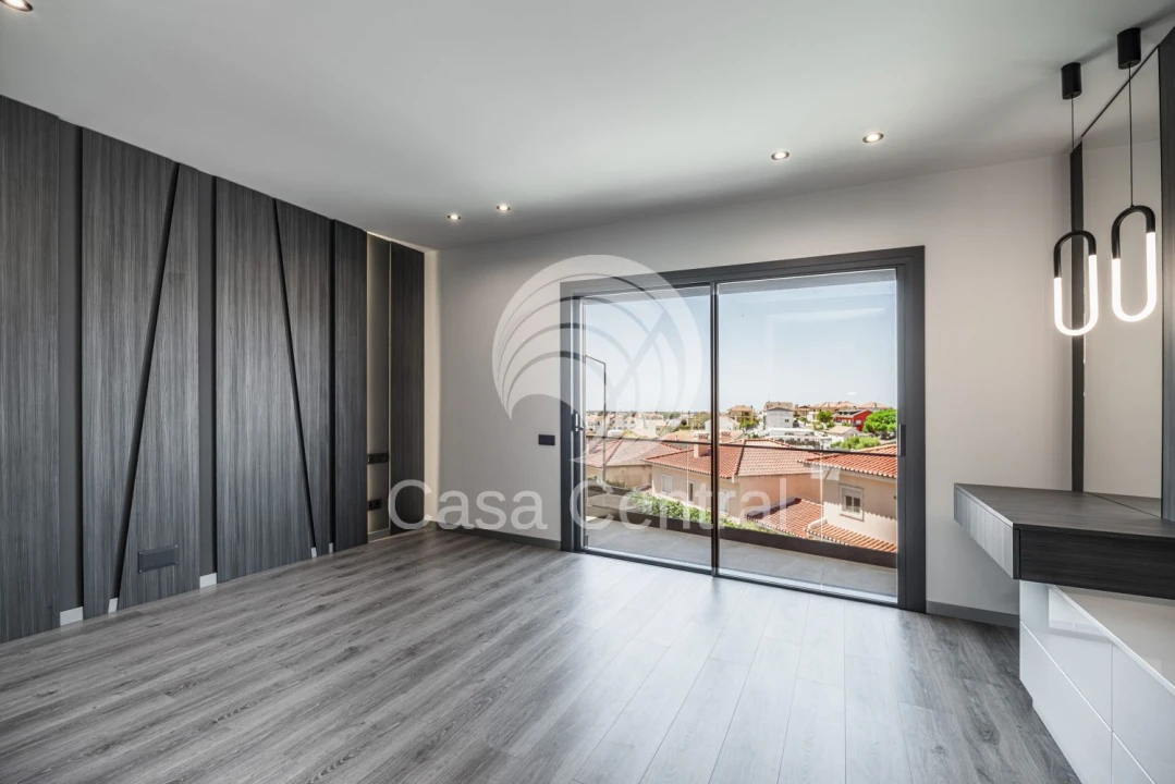 Moradia T4 para Venda em Alcabideche Foto 18