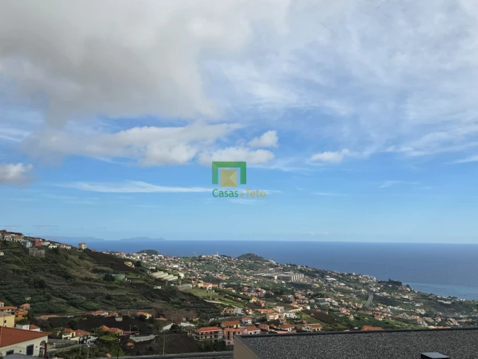 Apartamento T2 para Venda em Estreito de Camara de Lobos Foto 7