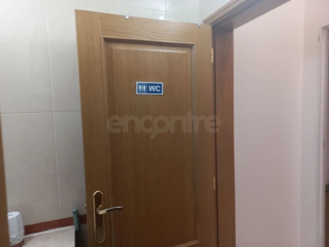 Loja para Trespasse em Lumiar Foto 13