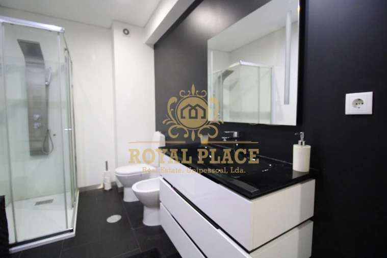 Apartamento T2 para Venda em Fiães Foto 5