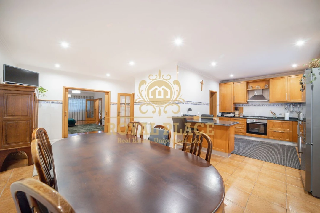 Moradia T3 para Venda em Fiães Foto 4