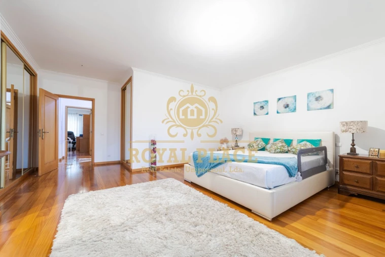 Moradia T3 para Venda em Fiães Foto 13