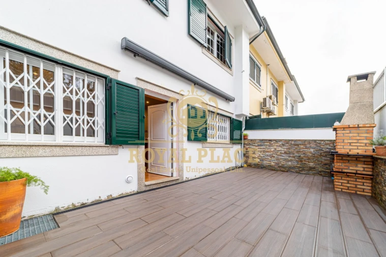 Moradia T3 para Venda em Fiães Foto 25