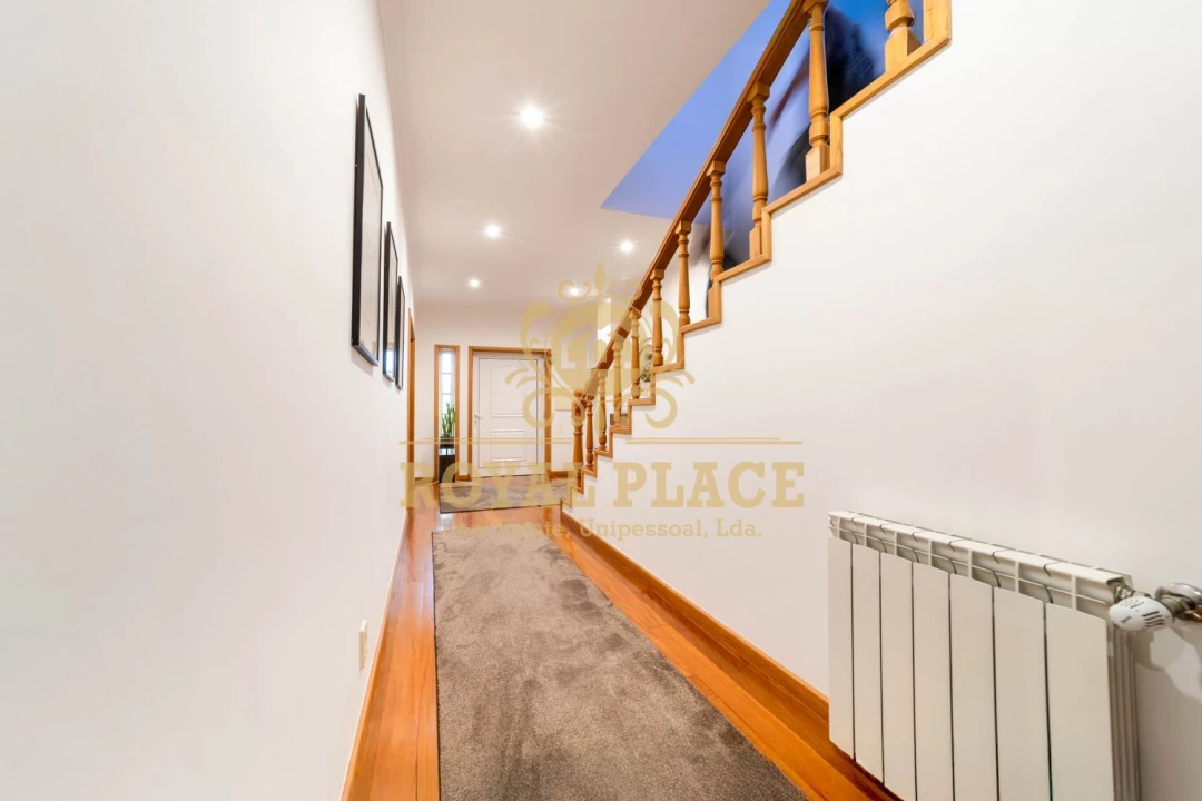 Moradia T3 para Venda em Fiães Foto 21