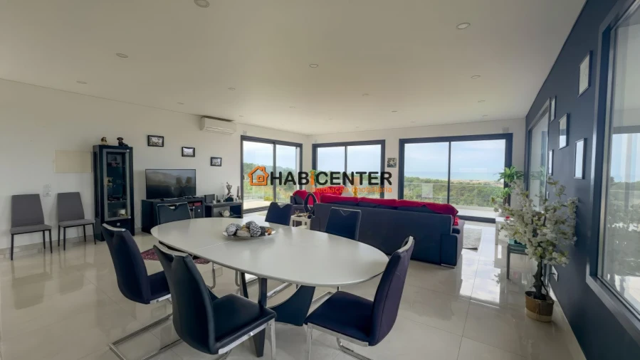 Moradia T7 para Venda em Famalicão Foto 15