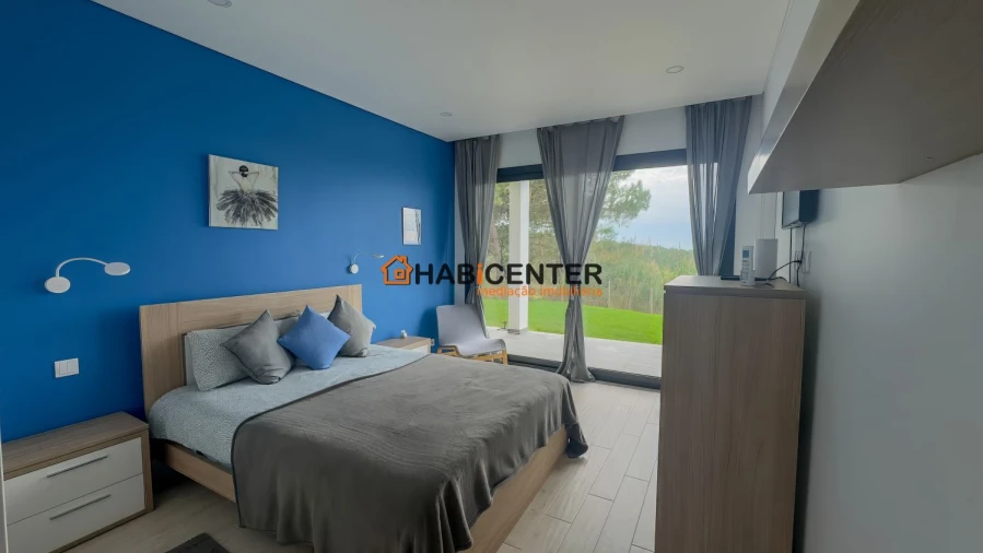 Moradia T7 para Venda em Famalicão Foto 21