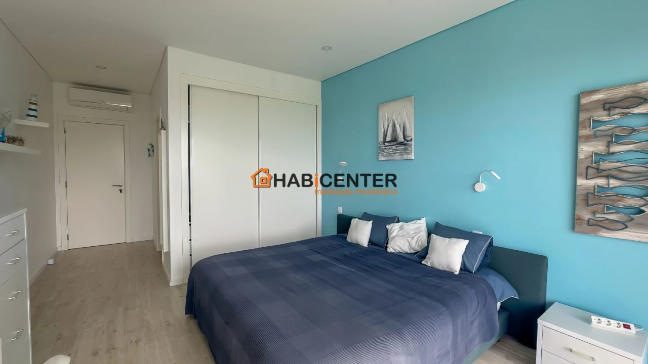 Moradia T7 para Venda em Famalicão Foto 22