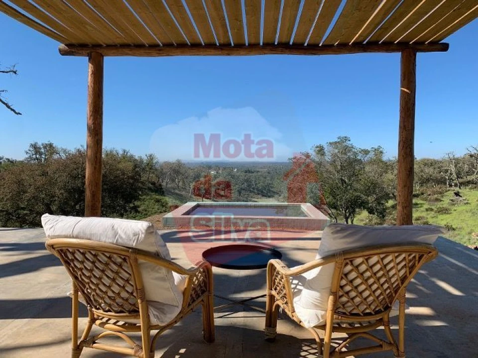 Quinta T2 para Venda em São Francisco da Serra Foto 1