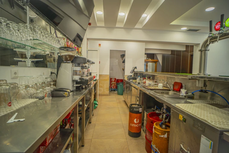 Loja para Venda em Vila Franca de Xira Foto 8