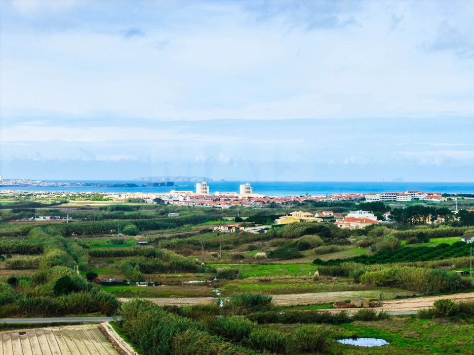 Terreno para Venda em Atouguia da Baleia Foto 10