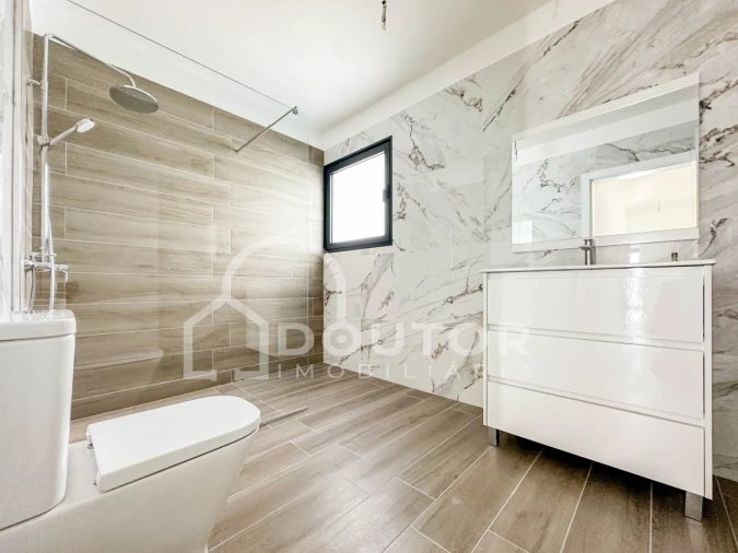 Moradia T3 para Venda em Santo Antonio Foto 22