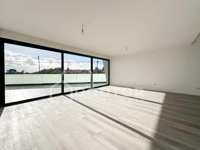 Moradia T3 para Venda em Santo Antonio Foto 10