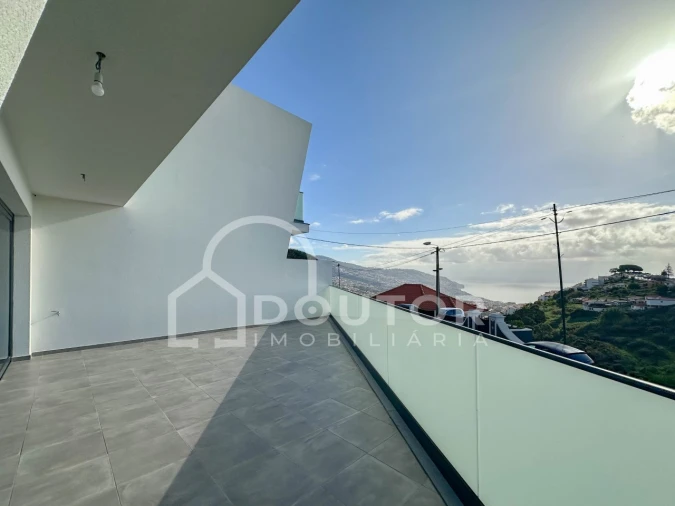 Moradia T3 para Venda em Santo Antonio Foto 11