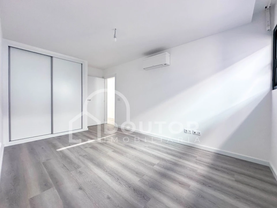 Moradia T3 para Venda em Santo Antonio Foto 14