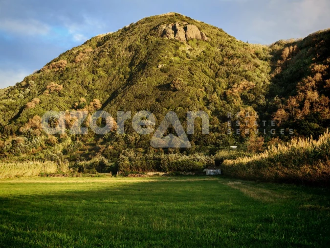 Terreno para Venda em Mosteiros Foto 10