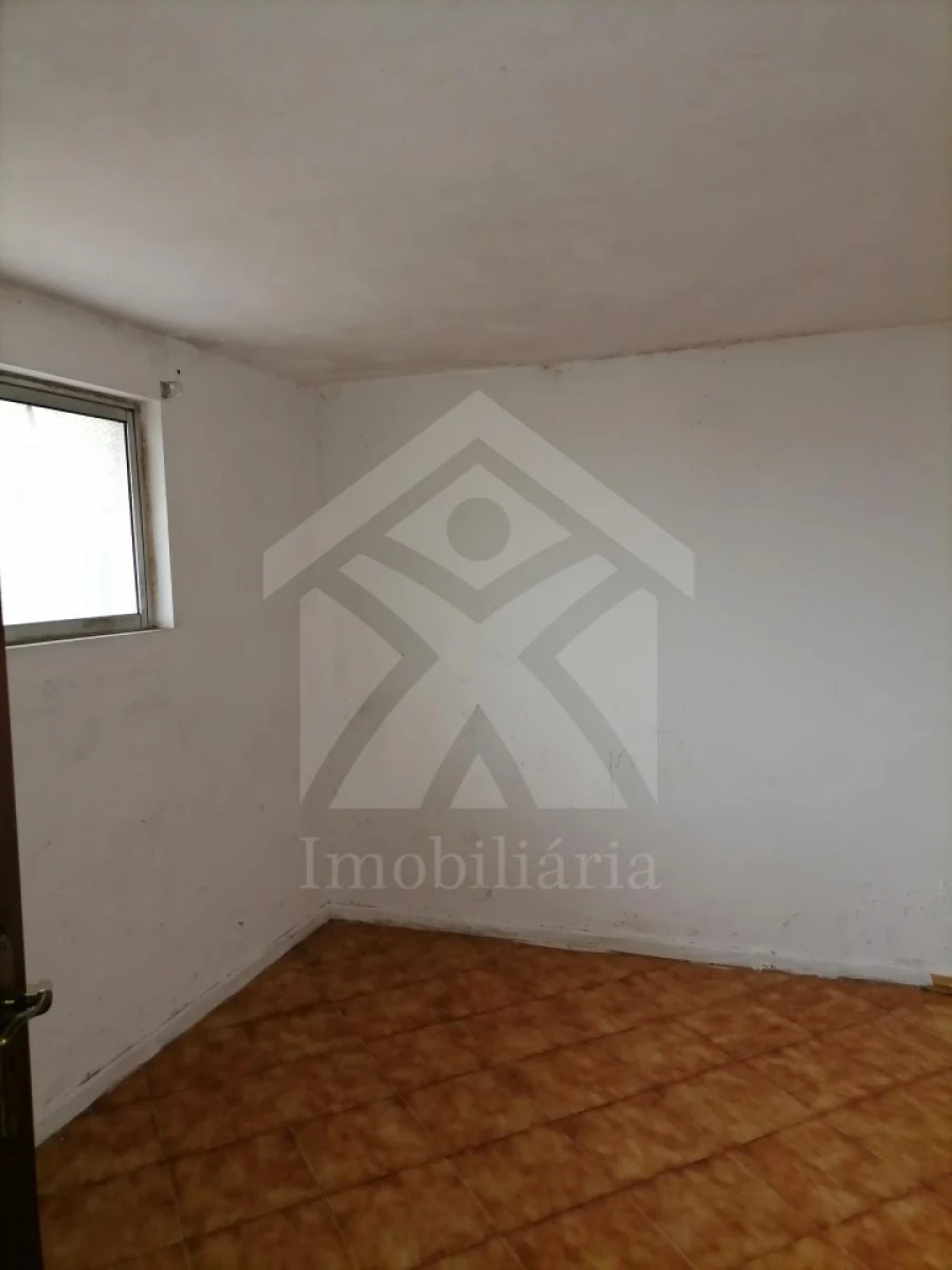 Moradia T3 para Venda em Bougado (São Martinho e Santiago) Foto 3