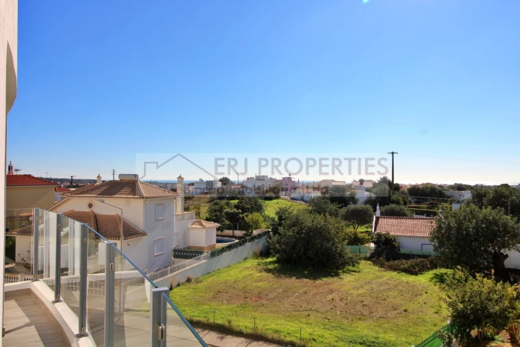 Apartamento T2 para Venda em Altura Foto 3