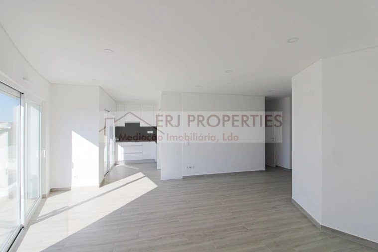 Apartamento T2 para Venda em Altura Foto 4