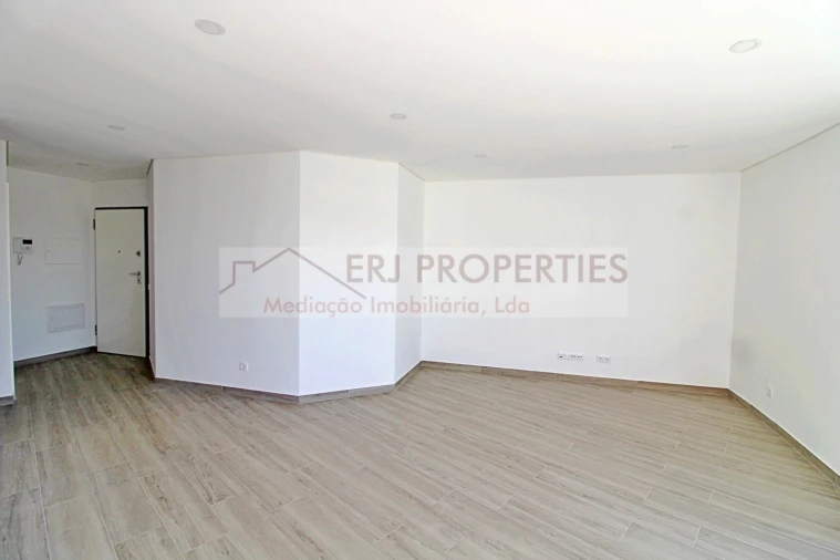 Apartamento T2 para Venda em Altura Foto 5