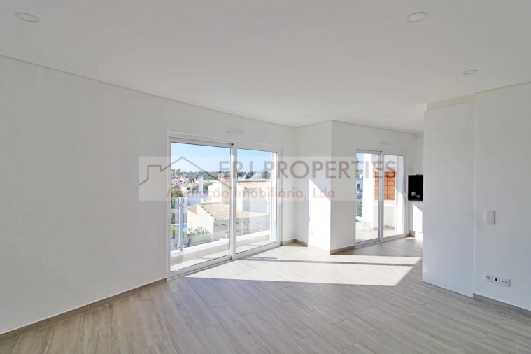 Apartamento T2 para Venda em Altura Foto 6