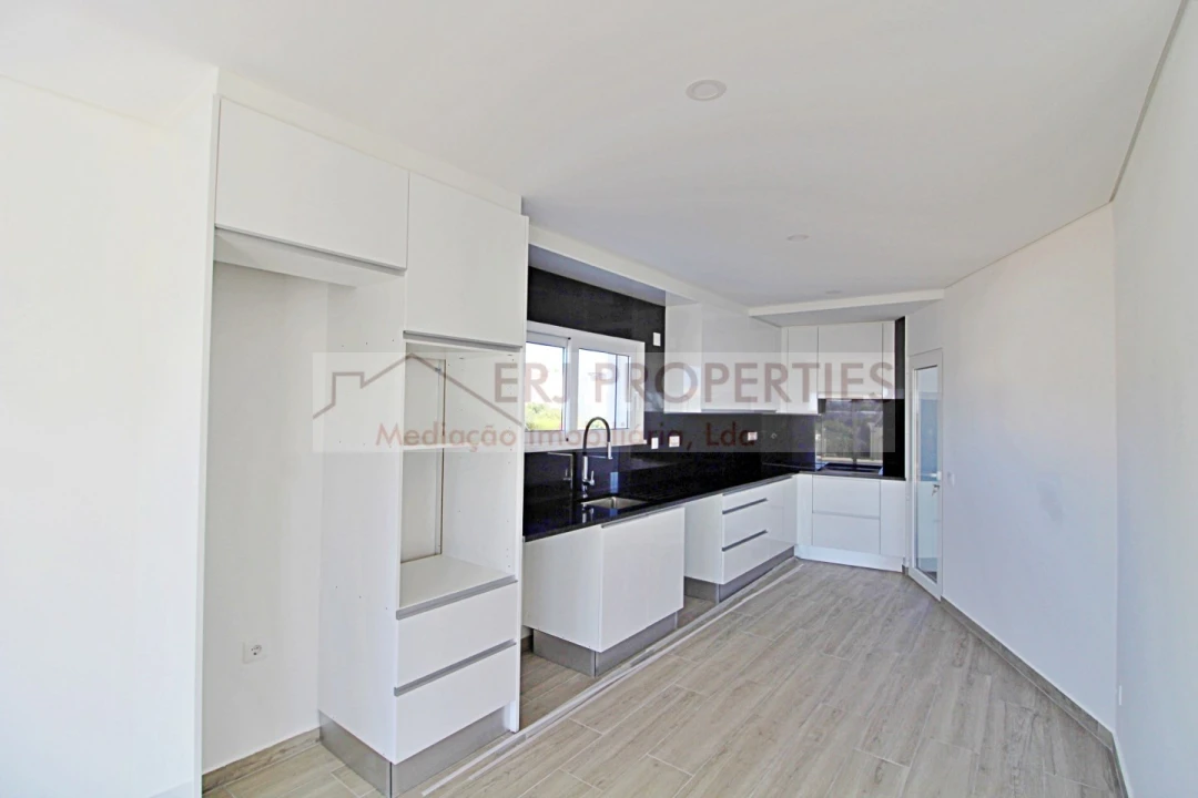 Apartamento T3 para Venda em Altura Foto 5