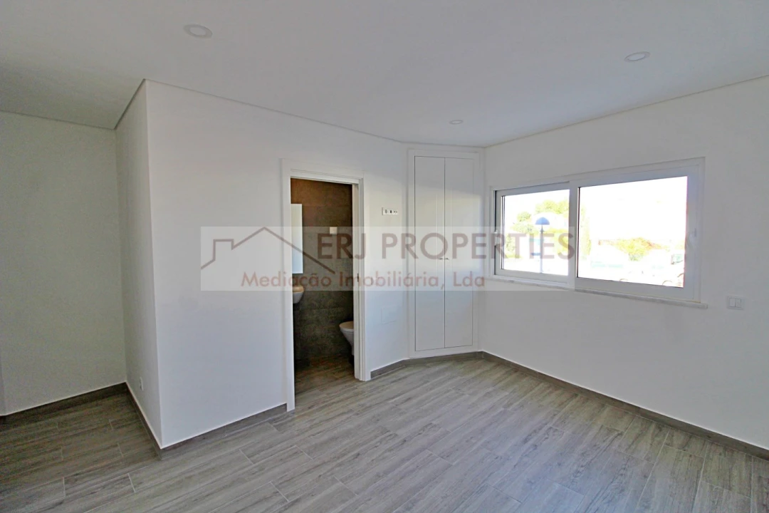 Apartamento T3 para Venda em Altura Foto 10