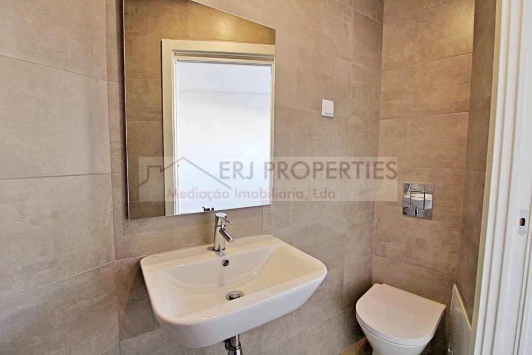 Apartamento T3 para Venda em Altura Foto 12