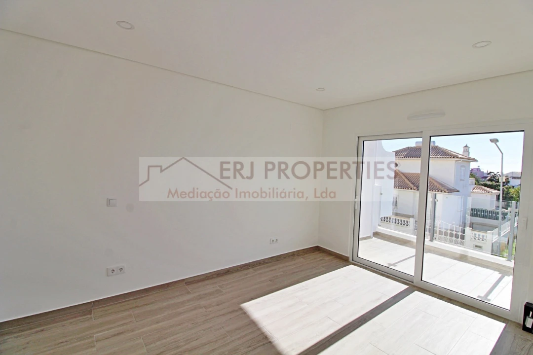 Apartamento T3 para Venda em Altura Foto 15