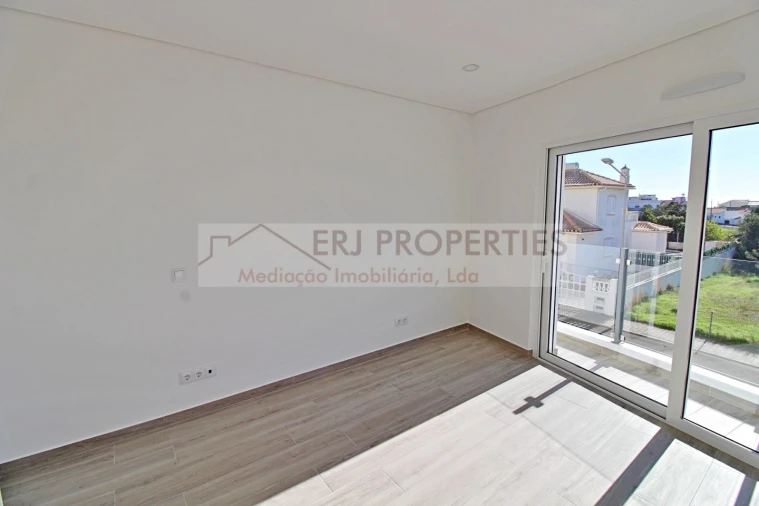 Apartamento T3 para Venda em Altura Foto 13