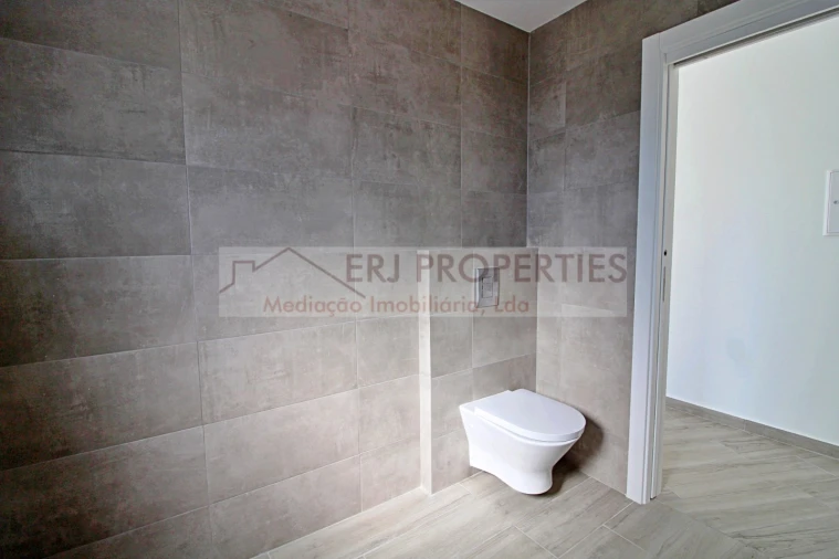 Apartamento T3 para Venda em Altura Foto 20