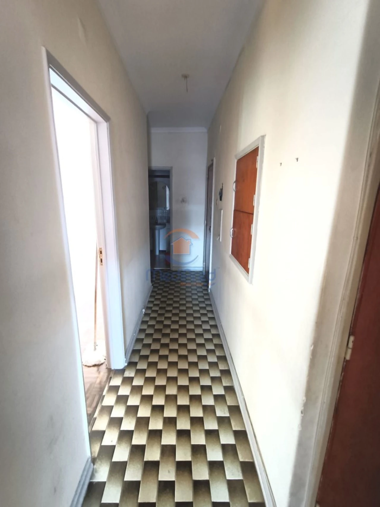 Apartamento T2 para Venda em Pontinha e Famões Foto 2