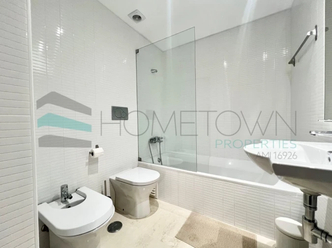 Apartamento T2 para Venda em Quarteira Foto 17