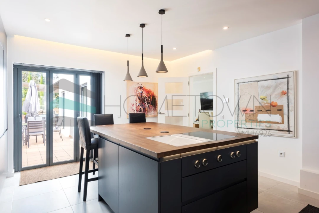 Moradia T4 para Venda em Boliqueime Foto 11