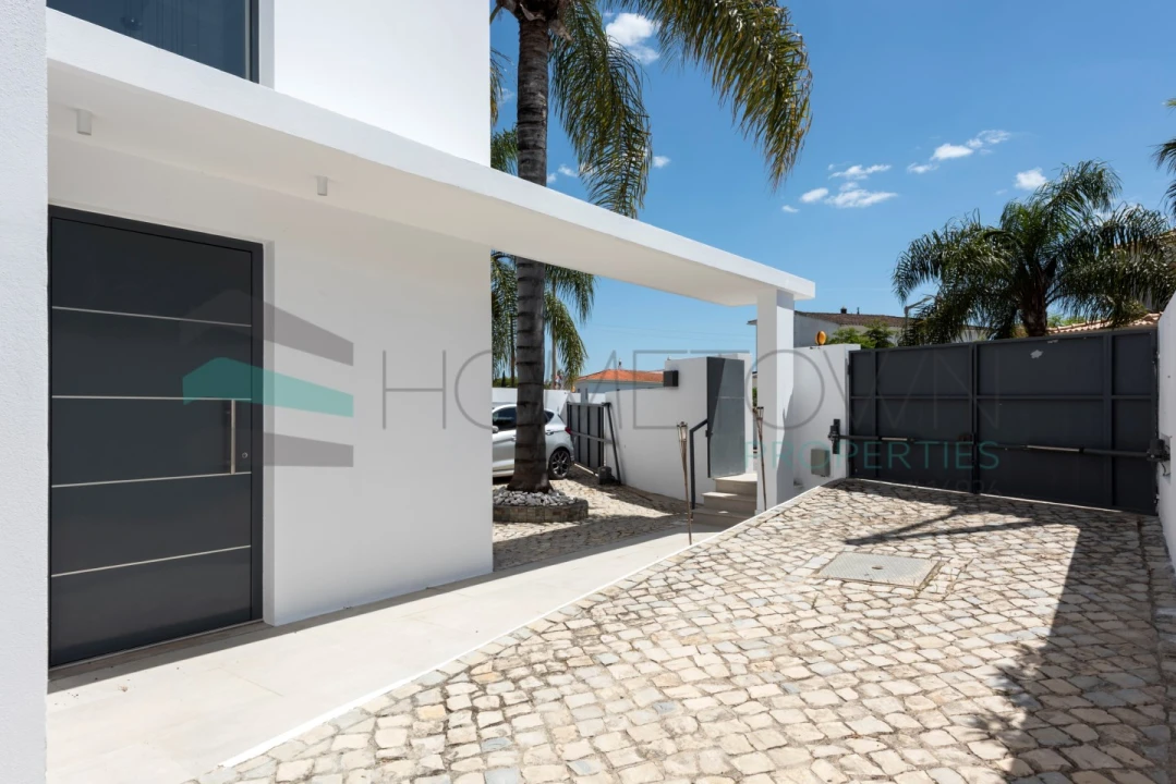 Moradia T4 para Venda em Boliqueime Foto 42