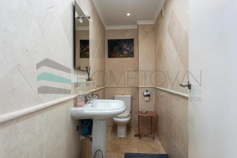 Moradia T4 para Venda em Boliqueime Foto 36