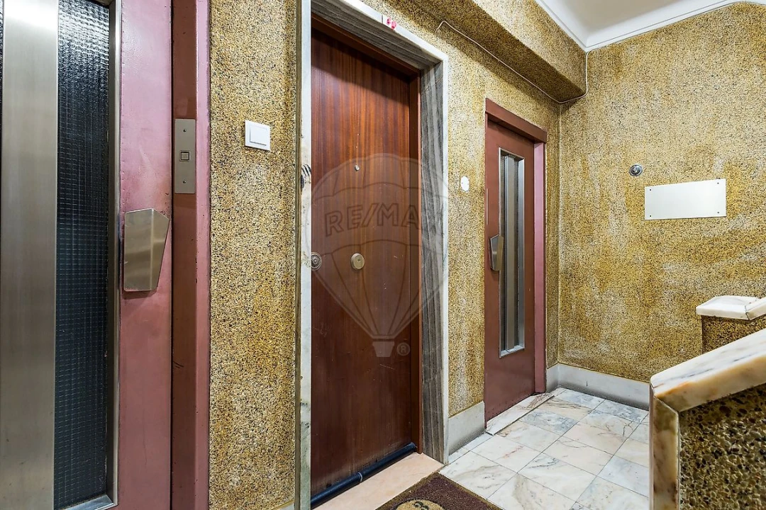 Apartamento T3 para Venda em Odivelas Foto 18