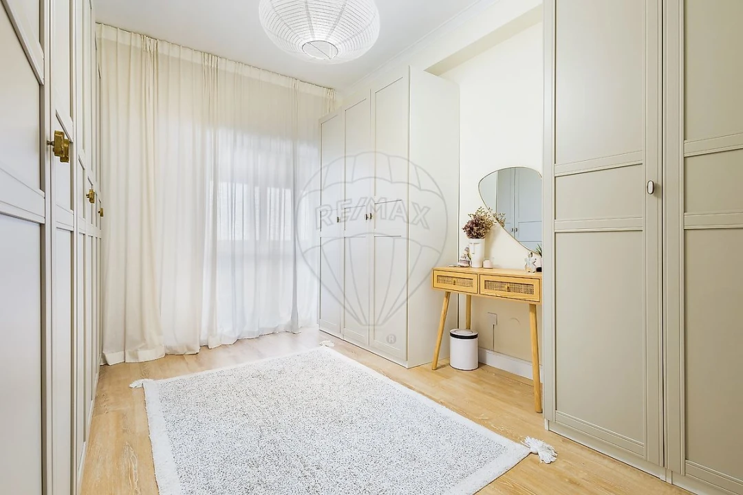 Apartamento T3 para Venda em Odivelas Foto 13