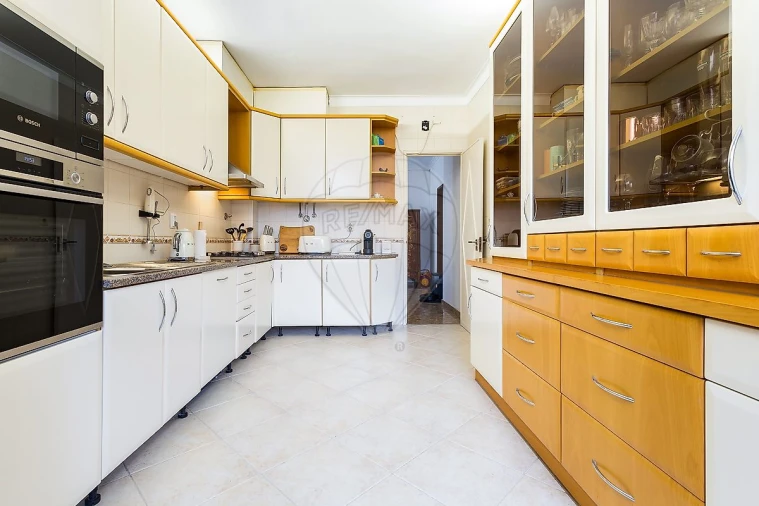 Apartamento T3 para Venda em Odivelas Foto 6