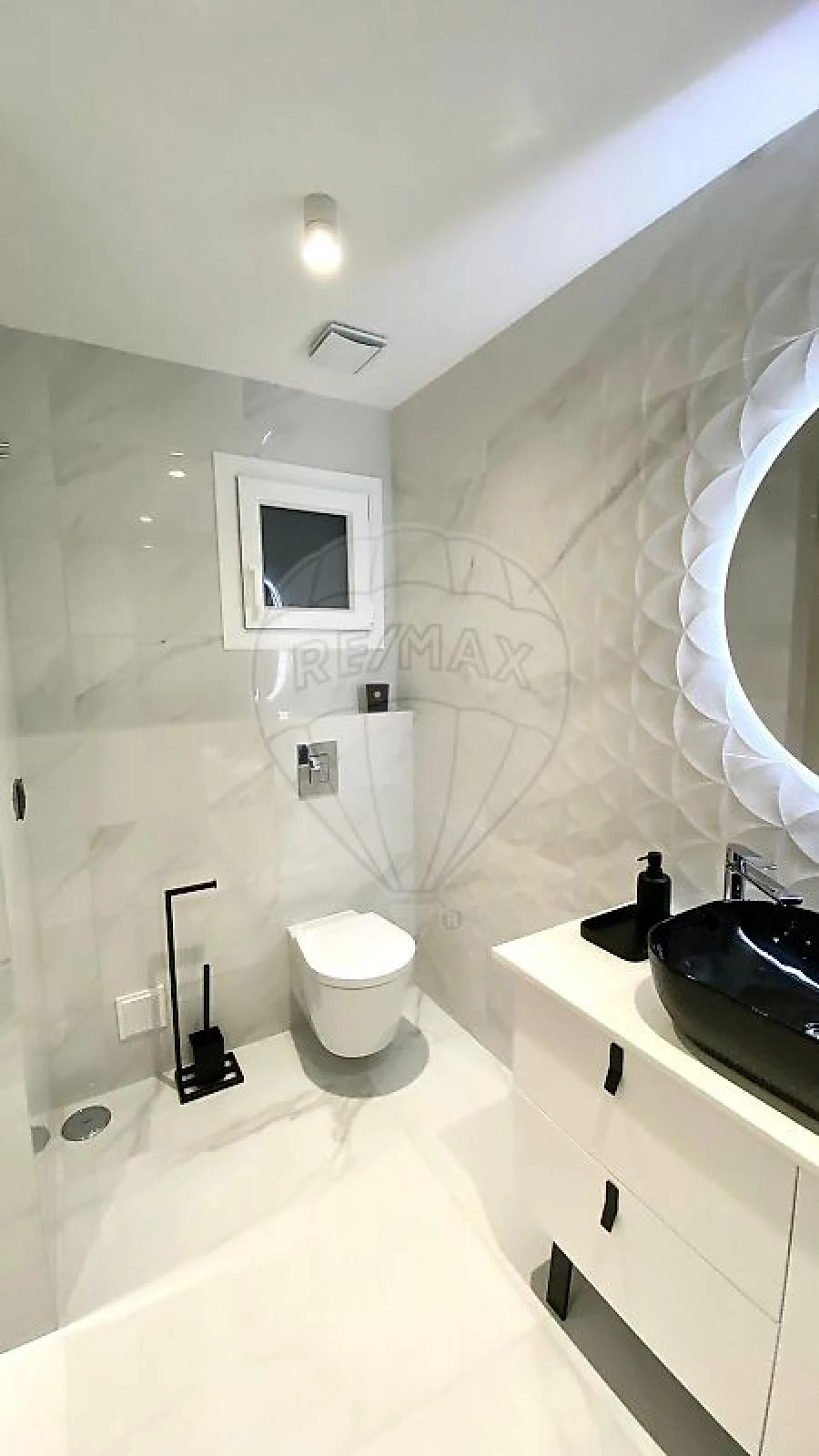 Moradia T5 para Venda em Ramada e Caneças Foto 30