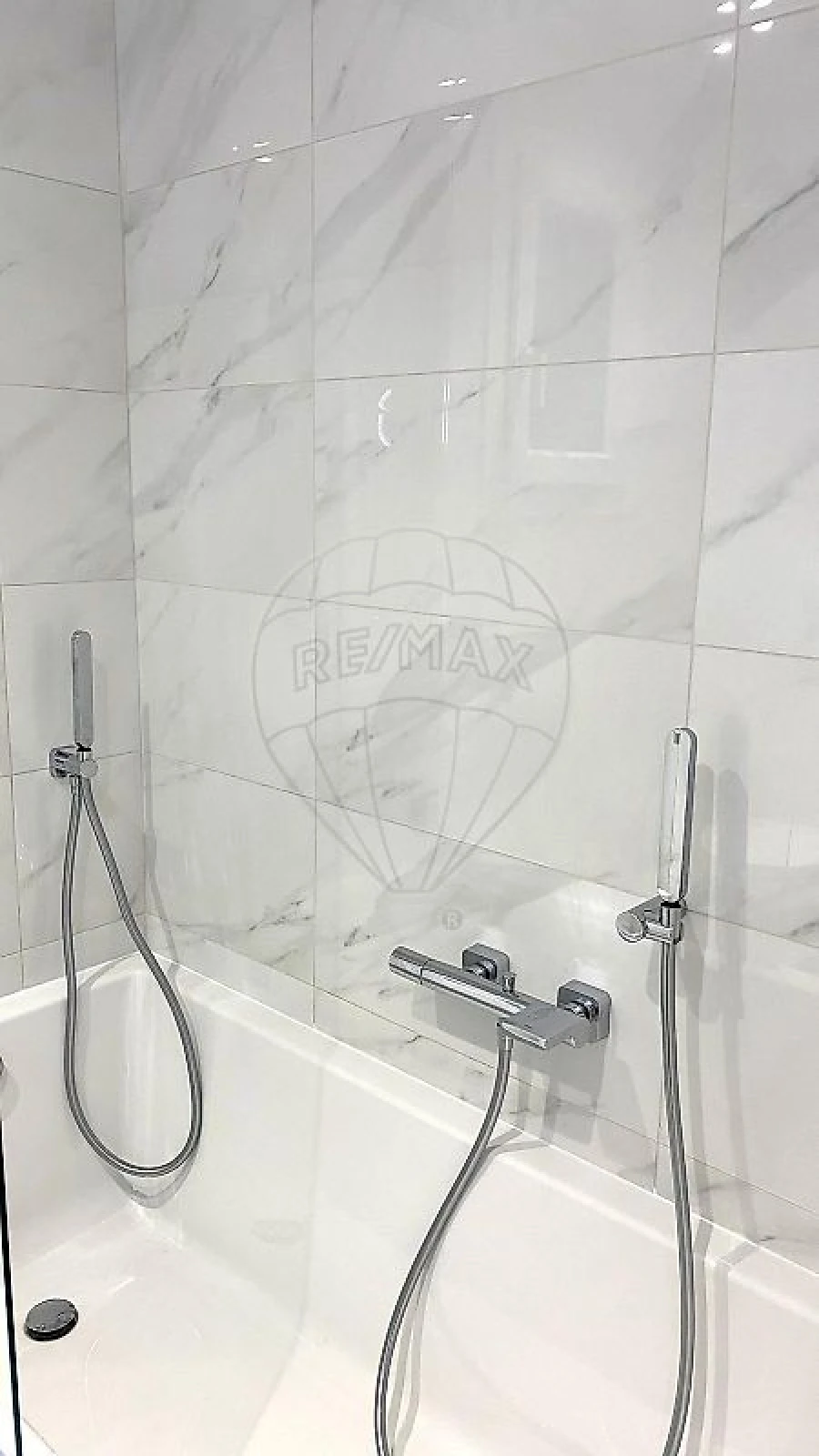 Moradia T5 para Venda em Ramada e Caneças Foto 39