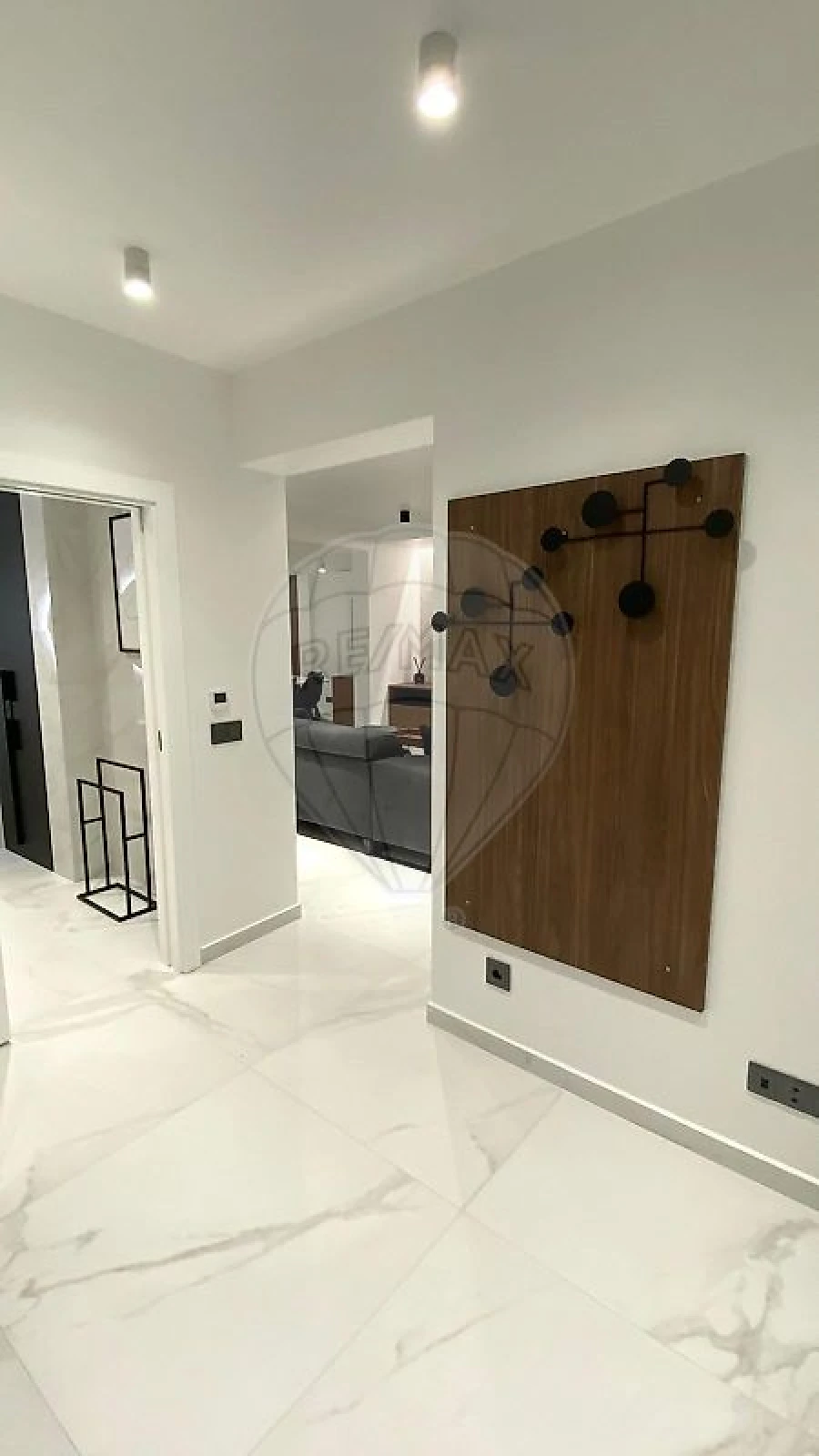 Moradia T5 para Venda em Ramada e Caneças Foto 23