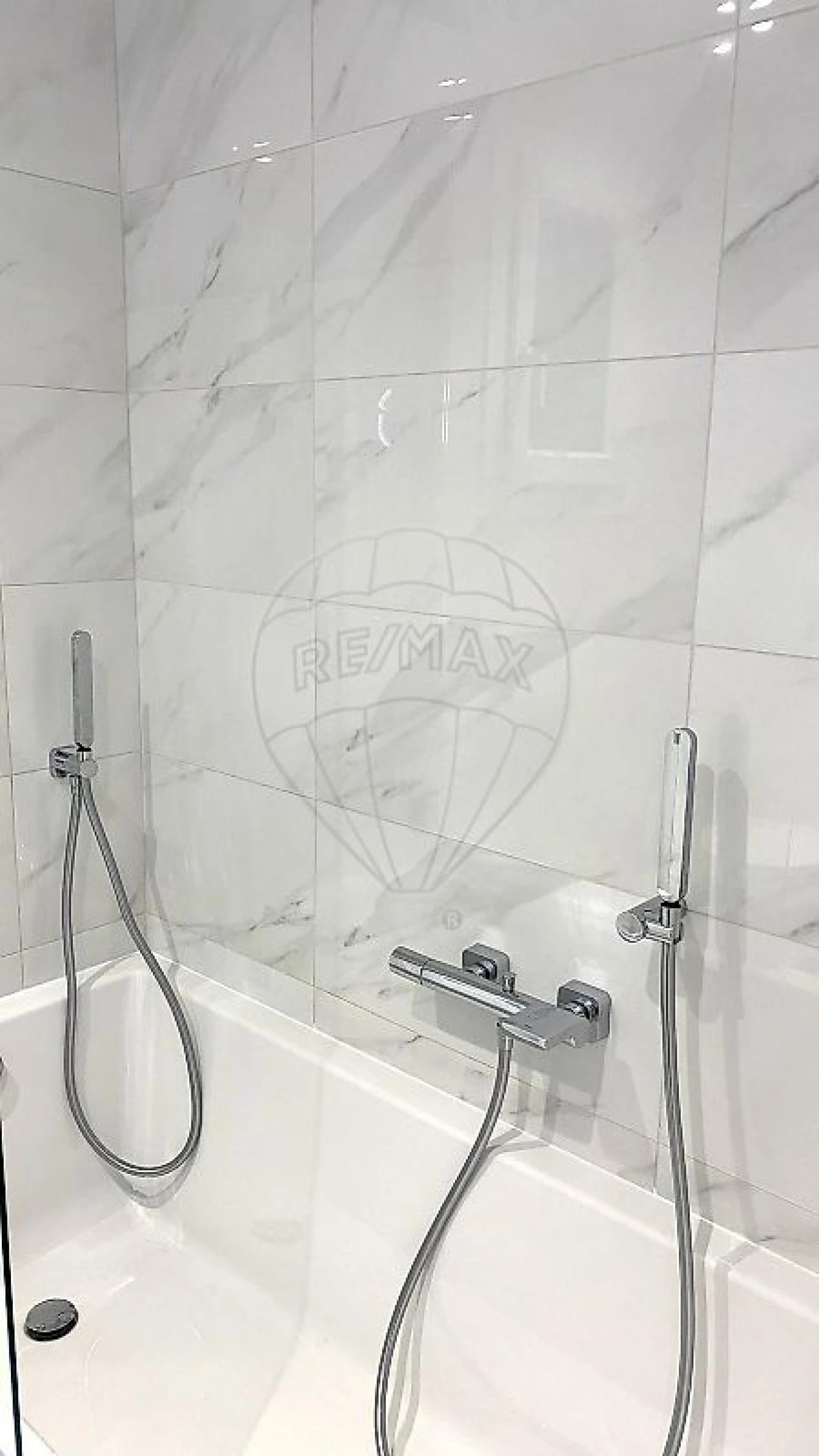 Moradia T5 para Venda em Ramada e Caneças Foto 39