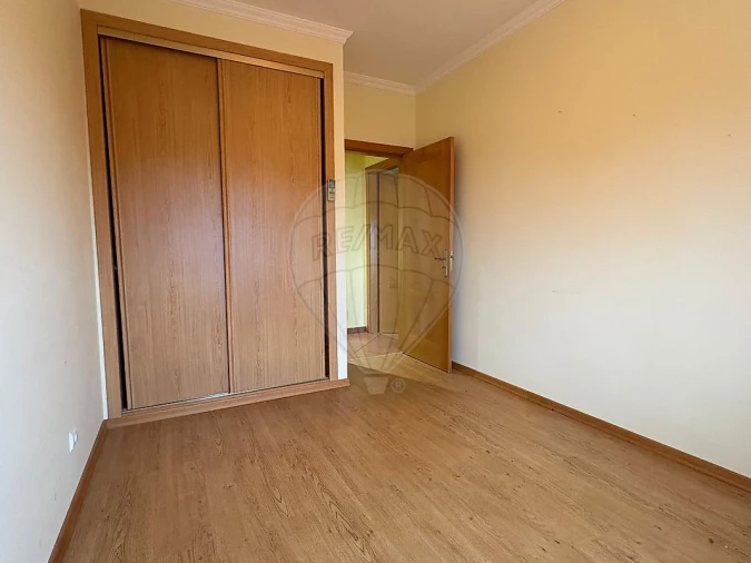 Apartamento T3 para Venda em Cartaxo e Vale da Pinta Foto 17