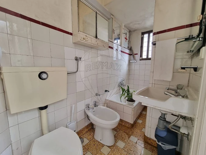 Moradia T3 para Arrendamento em Paranhos Foto 16