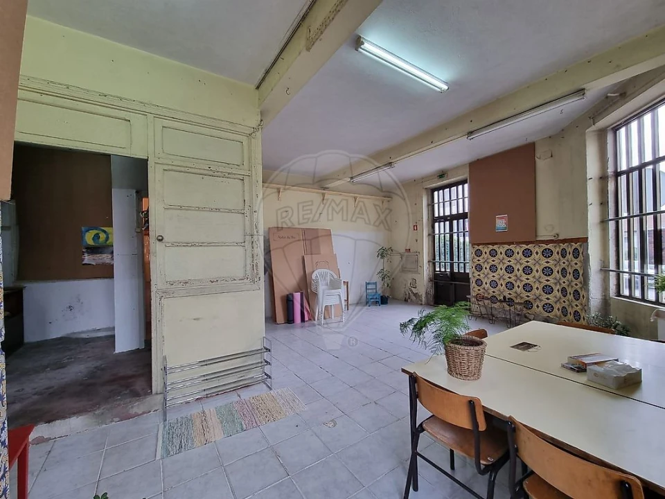 Armazém para Arrendamento em Paranhos Foto 6