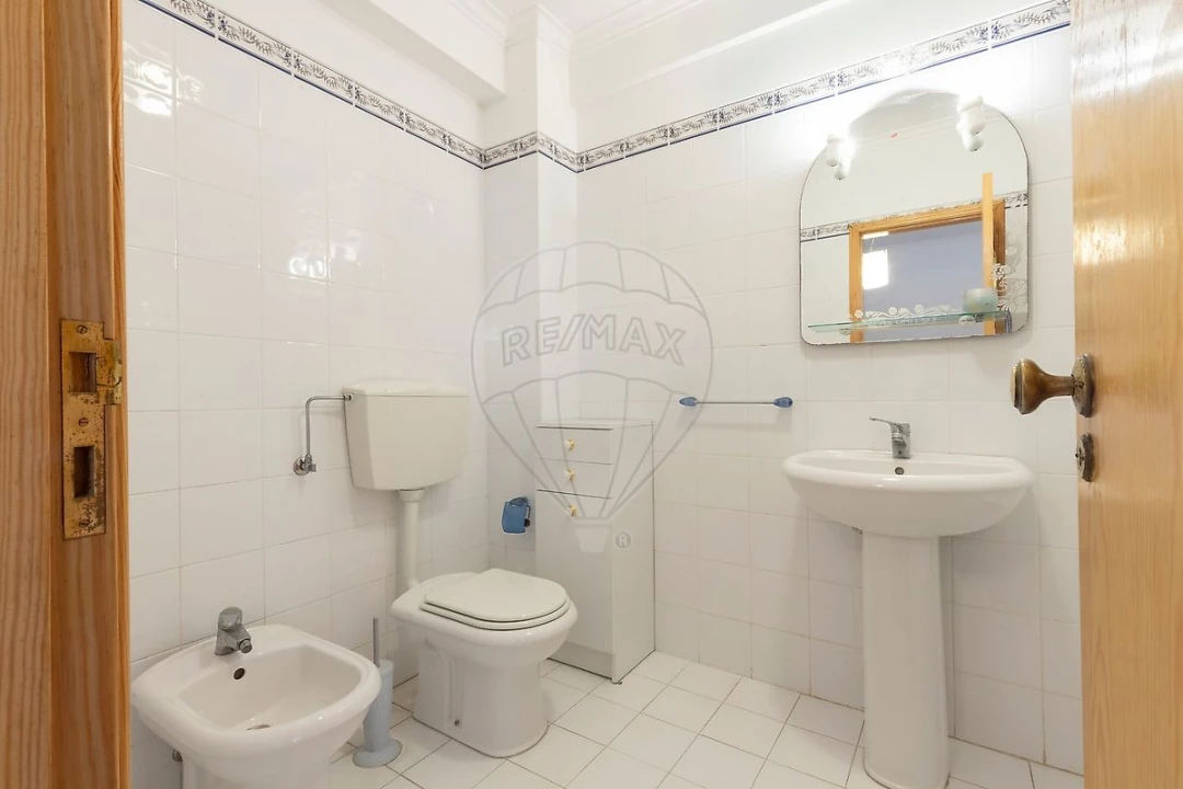 Apartamento T1 para Venda em Silveira Foto 15