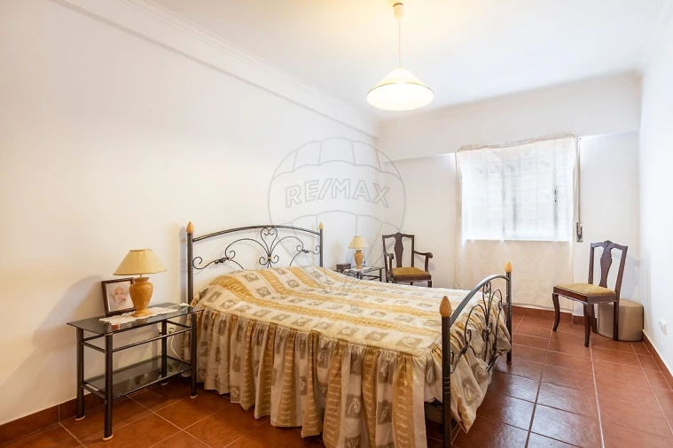 Apartamento T1 para Venda em Silveira Foto 12